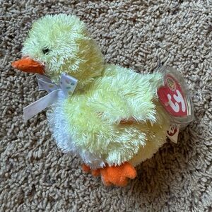 Ty Beanie Baby Quackers the Duck – Beanie of the Month – Retired Plush